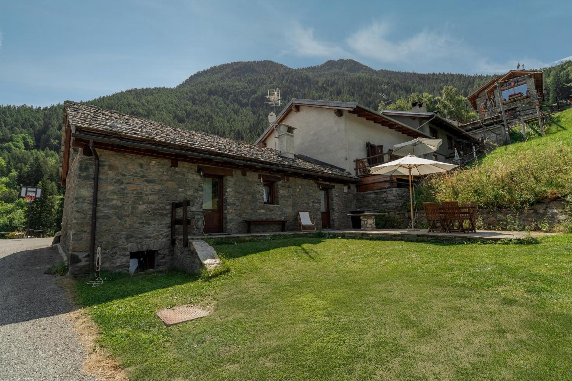 Chalet Saint Salod - Pila Charvensod Exteriér fotografie